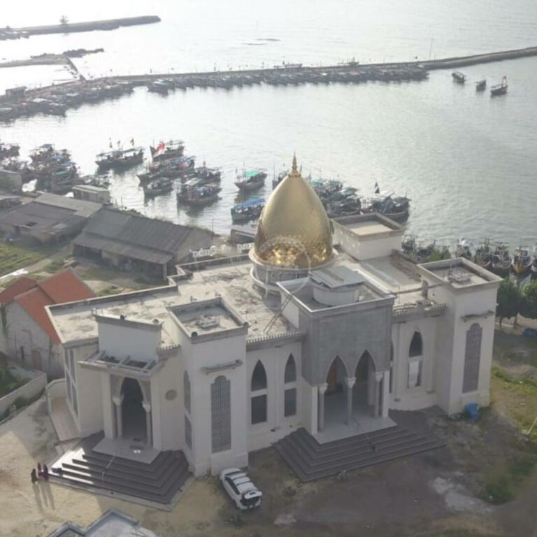 Masjid Baru Al Quba' Labuhan Lamongan